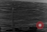 Immagine di Imbarcazione in emergenza Oceano atlantico, 1930, secondo 10 filmato di repertorio 65675054673