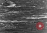Immagine di Imbarcazione in emergenza Oceano atlantico, 1930, secondo 51 filmato di repertorio 65675054673