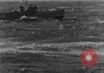 Immagine di Imbarcazione in emergenza Oceano atlantico, 1930, secondo 55 filmato di repertorio 65675054673
