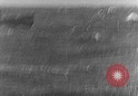 Immagine di Imbarcazione in emergenza Oceano atlantico, 1930, secondo 60 filmato di repertorio 65675054673
