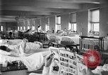 Immagine di Dedicazione dell'Ospedale Navale di Bethesda Bethesda Maryland USA, 1942, secondo 18 filmato di repertorio 65675054680