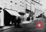 Standbild prewar Zustand in Großbritannien Vereinigtes Königreich, 1943, aus Sekunde 57 historischem Filmmaterial Videoclip 65675054686