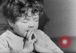 Standbild Zweiten Weltkrieg Vereinigtes Königreich, 1943, aus Sekunde 27 historischem Filmmaterial Videoclip 65675054687