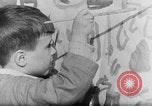 Standbild Zweiten Weltkrieg Vereinigtes Königreich, 1943, aus Sekunde 33 historischem Filmmaterial Videoclip 65675054687
