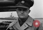 Standbild Würdenträger bei Atlantic Conference Atlantik, 1941, aus Sekunde 57 historischem Filmmaterial Videoclip 65675054692