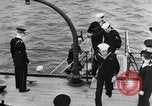Standbild Winston Churchill Atlantik, 1941, aus Sekunde 15 historischem Filmmaterial Videoclip 65675054693