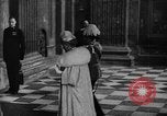 Immagine di King George V Londra Inghilterra Regno Unito, 1935, secondo 38 filmato di repertorio 65675054701