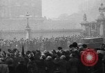 Immagine di Carrello a motore Londra Inghilterra Regno Unito, 1935, secondo 7 filmato di repertorio 65675054702