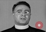 Immagine di Padre Charles Coughlin Washington DC USA, 1935, secondo 13 filmato di repertorio 65675054703