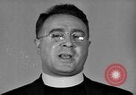 Immagine di Padre Charles Coughlin Washington DC USA, 1935, secondo 15 filmato di repertorio 65675054703