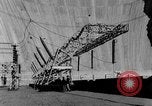 Standbild Boulder Dam oder Hoover Dam power transmission California United States USA, 1936, aus Sekunde 46 historischem Filmmaterial Videoclip 65675054726