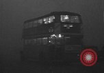 Immagine di London Fog provoca il caos Londra Inghilterra Regno Unito, 1945, secondo 15 filmato di repertorio 65675054745