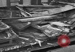 Image train sur voie ferrée Royaume-Uni, 1945, de la seconde 60 séquences d'archives historiques vidéo 65675054746