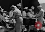 Immagine di Il senatore James M Mead Il Nord Africa, 1943, secondo 10 filmato di repertorio 65675054764