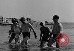 Immagine di Il senatore James M Mead Il Nord Africa, 1943, secondo 28 filmato di repertorio 65675054764