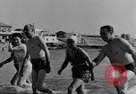 Immagine di Il senatore James M Mead Il Nord Africa, 1943, secondo 31 filmato di repertorio 65675054764