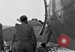 Immagine di Il senatore James M Mead Il Nord Africa, 1943, secondo 51 filmato di repertorio 65675054764