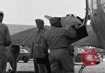 Immagine di Il senatore James M Mead Il Nord Africa, 1943, secondo 53 filmato di repertorio 65675054764