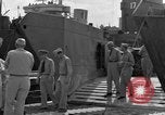 Immagine di Il senatore James M Mead Il Nord Africa, 1943, secondo 59 filmato di repertorio 65675054764