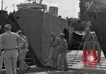 Immagine di Il senatore James M Mead Il Nord Africa, 1943, secondo 61 filmato di repertorio 65675054764