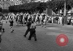 Standbild Bastille Day Parade Algier Algerien, 1943, aus Sekunde 19 historischem Filmmaterial Videoclip 65675054767