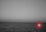 Immagine di Sbarco Nave cisterna Mare Mediterraneo, 1943, secondo 19 filmato di repertorio 65675054776