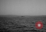 Immagine di Sbarco Nave cisterna Mare Mediterraneo, 1943, secondo 45 filmato di repertorio 65675054776