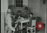 Standbild Konzentrationslager Deutschland, 1945, aus Sekunde 1 historischem Filmmaterial Videoclip 65675054783