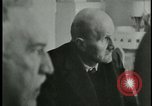 Standbild Konzentrationslager Deutschland, 1945, aus Sekunde 32 historischem Filmmaterial Videoclip 65675054783