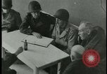 Standbild Konzentrationslager Deutschland, 1945, aus Sekunde 38 historischem Filmmaterial Videoclip 65675054783
