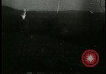 Standbild Konzentrationslager Deutschland, 1945, aus Sekunde 43 historischem Filmmaterial Videoclip 65675054783