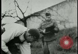 Standbild Konzentrationslager Deutschland, 1945, aus Sekunde 59 historischem Filmmaterial Videoclip 65675054783