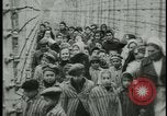Immagine di Vittime del campo di concentramento Germania, 1945, secondo 24 filmato di repertorio 65675054784