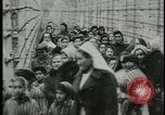 Immagine di Vittime del campo di concentramento Germania, 1945, secondo 26 filmato di repertorio 65675054784