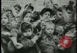 Immagine di Vittime del campo di concentramento Germania, 1945, secondo 38 filmato di repertorio 65675054784