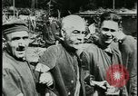 Immagine di Vittime del campo di concentramento Germania, 1945, secondo 50 filmato di repertorio 65675054784