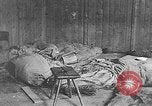 Standbild Ohrdruf Konzentrationslager Deutschland, 1945, aus Sekunde 57 historischem Filmmaterial Videoclip 65675054787