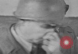 Standbild Ohrdruf Konzentrationslager Deutschland, 1945, aus Sekunde 33 historischem Filmmaterial Videoclip 65675054788