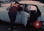 Standbild USA Zoll an der US-mexikanischen Grenze Mexico-United States border USA, 1968, aus Sekunde 28 historischem Filmmaterial Videoclip 65675054806