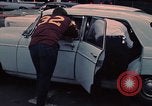 Standbild USA Zoll an der US-mexikanischen Grenze Mexico-United States border USA, 1968, aus Sekunde 30 historischem Filmmaterial Videoclip 65675054806