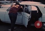 Standbild USA Zoll an der US-mexikanischen Grenze Mexico-United States border USA, 1968, aus Sekunde 31 historischem Filmmaterial Videoclip 65675054806