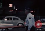 Standbild USA Zoll an der US-mexikanischen Grenze Mexico-United States border USA, 1968, aus Sekunde 53 historischem Filmmaterial Videoclip 65675054806