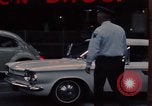Standbild USA Zoll an der US-mexikanischen Grenze Mexico-United States border USA, 1968, aus Sekunde 56 historischem Filmmaterial Videoclip 65675054806