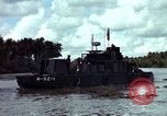 Image Les opérations fluviales de l'Armée américaine Vietnam, 1967, de la seconde 62 séquences d'archives historiques vidéo 65675054817