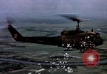 Immagine di La guerra psicologica Il Vietnam, 1965, secondo 6 filmato di repertorio 65675054818