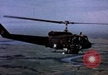 Immagine di La guerra psicologica Il Vietnam, 1965, secondo 10 filmato di repertorio 65675054818