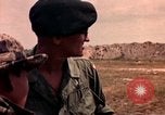 Immagine di La guerra psicologica Il Vietnam, 1965, secondo 53 filmato di repertorio 65675054818