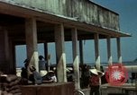Immagine di Civili di difesa irregolare gruppo Vietnam del Sud, 1965, secondo 6 filmato di repertorio 65675054819