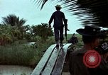 Immagine di Rivoluzionario Programma di sviluppo Il Vietnam, 1965, secondo 35 filmato di repertorio 65675054820