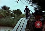 Immagine di Rivoluzionario Programma di sviluppo Il Vietnam, 1965, secondo 39 filmato di repertorio 65675054820